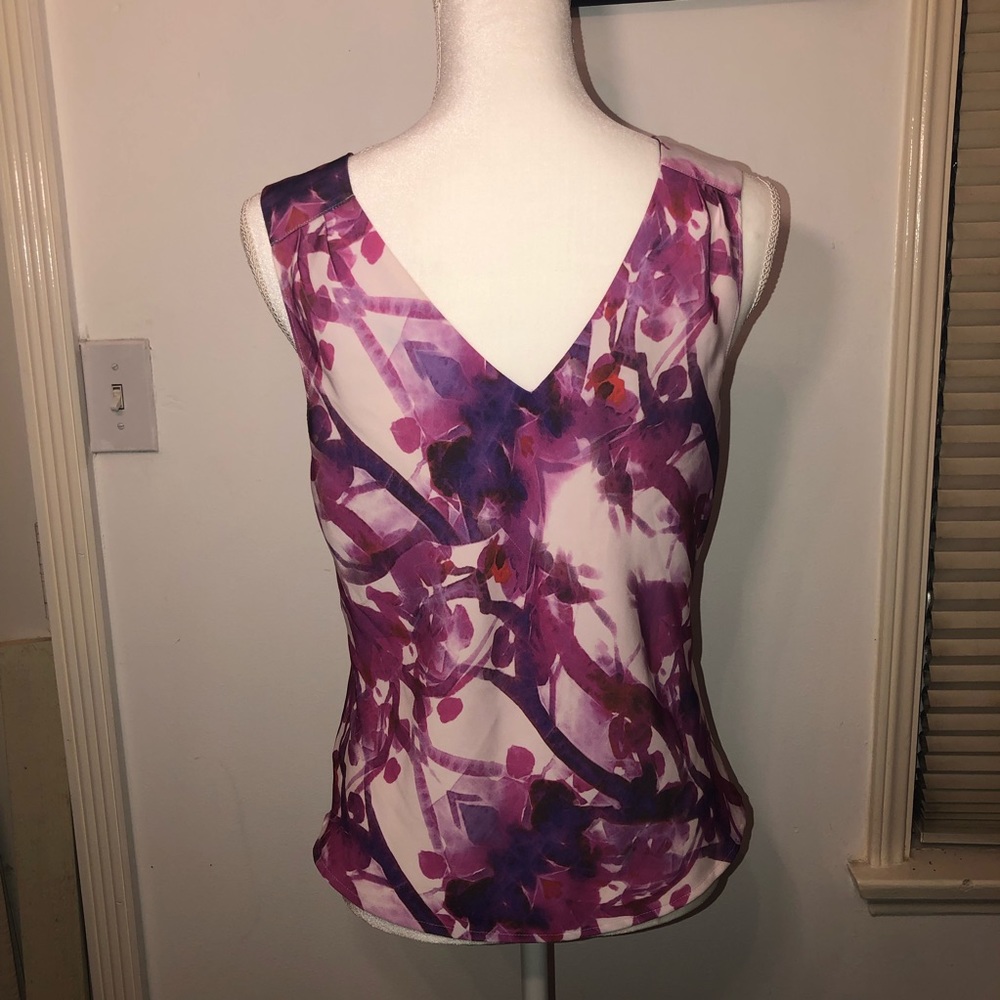 Calvin Klein patterned Top - Picture 3 of 7